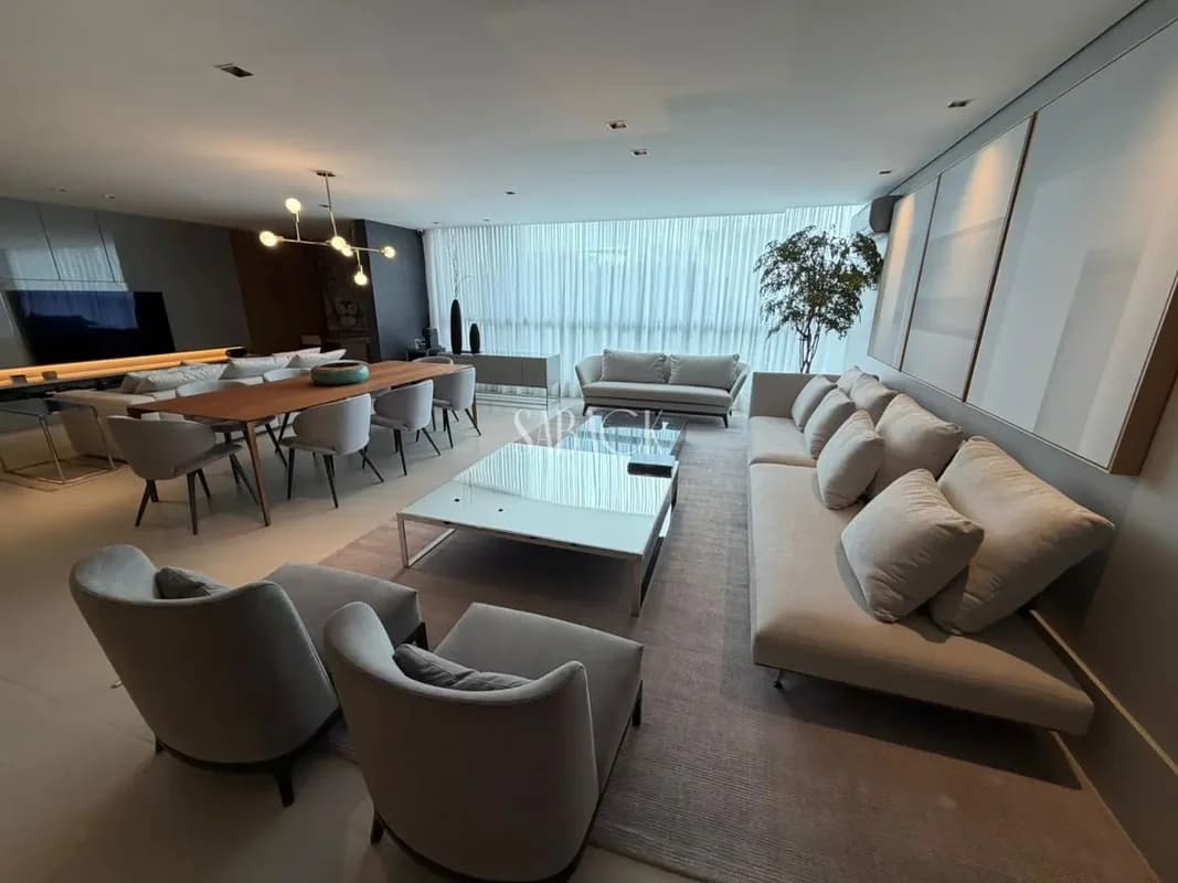 Venda Apartamento 202 m²